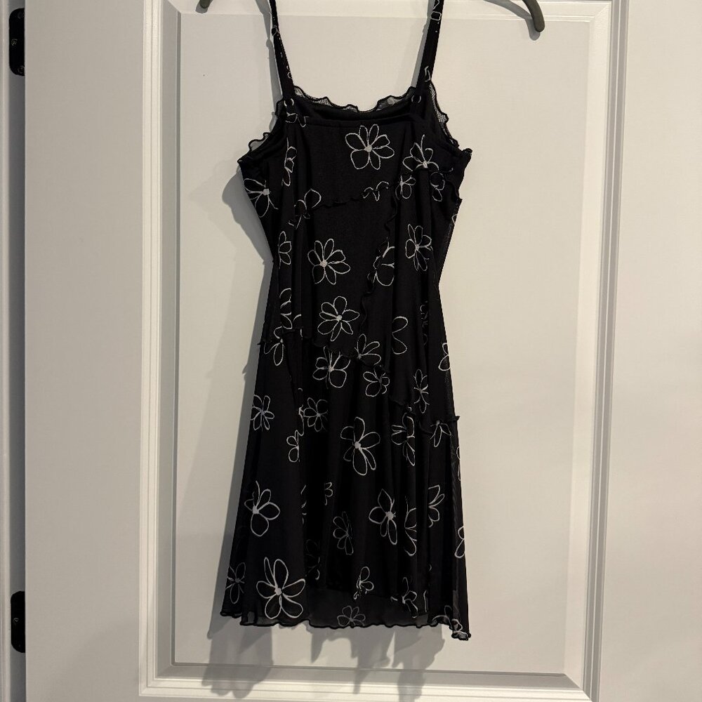 Wild Fable Black dress Daisy detailing XS